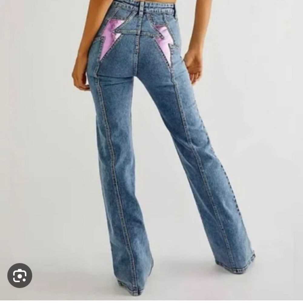 NWOT Sz 32 We the Free/Free People blue jeans pink lightning bolt boot cut flare